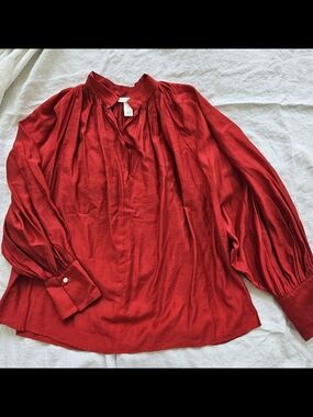 H&M Red Long-Sleeve Peasant Blouse Size L